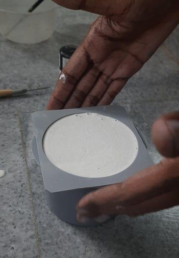 低成本混凝土花盆DIY教程：艺术与园艺的完美结合-第9张图片-趣作屋