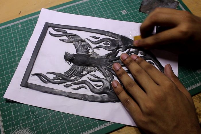 立体凤凰墙雕手工制作教程-低成本家庭DIY装饰品-第23张图片-趣作屋 立体凤凰墙雕手工制作教程-低成本家庭DIY装饰品-第23张图片-趣作屋