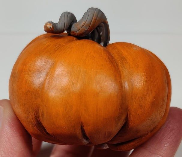 万圣节自制迷你南瓜灯教程-聚合物粘土手作指南-第20张图片-趣作屋 万圣节自制迷你南瓜灯教程-聚合物粘土手作指南-第20张图片-趣作屋