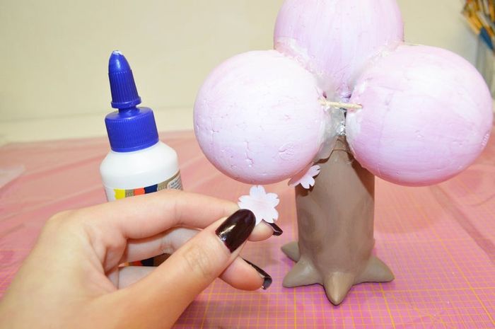 自制永不凋谢的樱花树手工教程-第24张图片-趣作屋