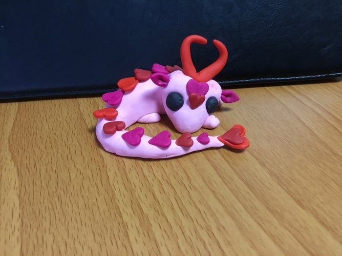 亲子手工：创意聚合物粘土龙与龙蛋制作教程-第2张图片-趣作屋