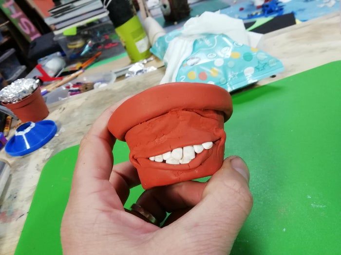 软陶笑脸花盆DIY教程：个性化小型植物花盆制作方法-第15张图片-趣作屋