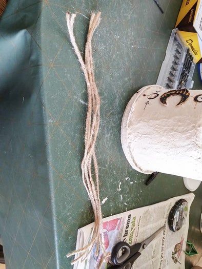 波西米亚风悬挂花盆改造教程-旧塑料花盆变身艺术品-第12张图片-趣作屋