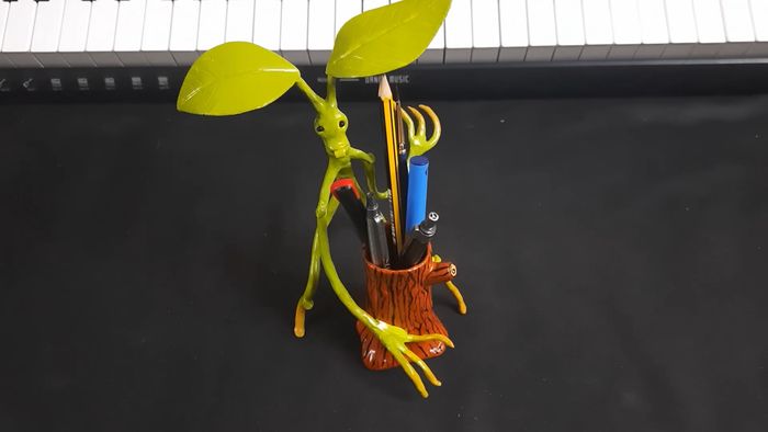 低成本手工制作魔法规培生物波克特笔座教程-第1张图片-趣作屋