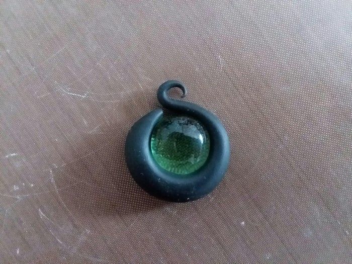 DIY环保穿山甲吊饰制作教程-手工动物保护主题工艺品-第5张图片-趣作屋