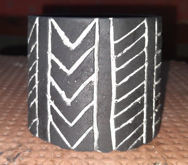 低成本混凝土花盆DIY教程：艺术与园艺的完美结合-第1张图片-趣作屋