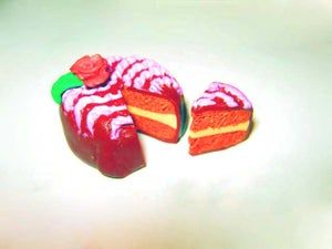 软陶蛋糕挂件制作教程:创意手工DIY指南-第15张图片-趣作屋 软陶蛋糕挂件制作教程:创意手工DIY指南-第15张图片-趣作屋