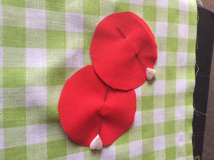 手工刺绣靠垫制作教程：打造《仲夏夜之梦》主题礼物-第5张图片-趣作屋