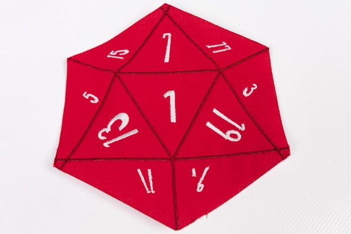 DIY D20骰子造型笔袋教程 - 刺绣机制作指南-第9张图片-趣作屋