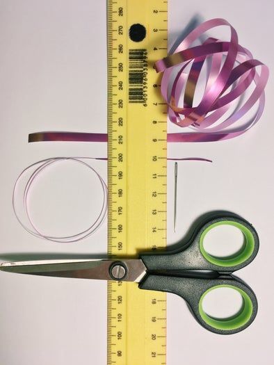 用回收材料创意刺绣:低成本手工教程-第8张图片-趣作屋 用回收材料创意刺绣:低成本手工教程-第8张图片-趣作屋