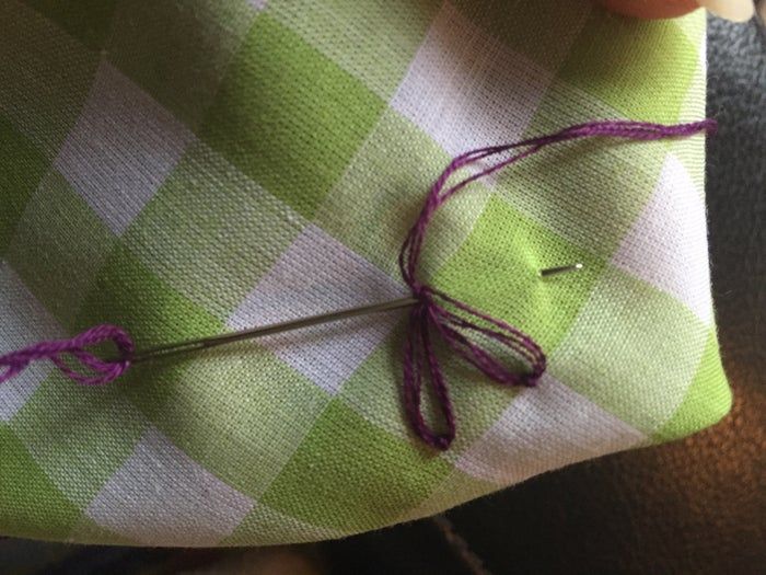 手工刺绣靠垫制作教程：打造《仲夏夜之梦》主题礼物-第14张图片-趣作屋