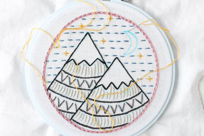 免费山景刺绣针法教程：掌握8种基础刺绣技巧-第66张图片-趣作屋