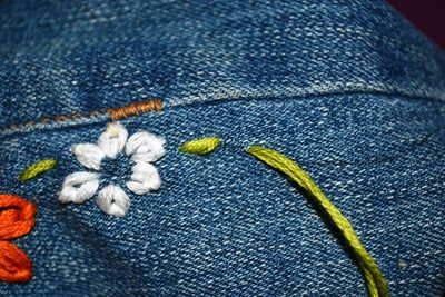 低成本DIY刺绣牛仔裤教程-第11张图片-趣作屋