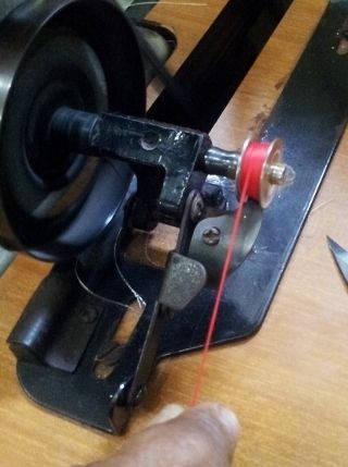 轻松掌握缝纫机绳绣技巧教程-第8张图片-趣作屋 轻松掌握缝纫机绳绣技巧教程-第8张图片-趣作屋