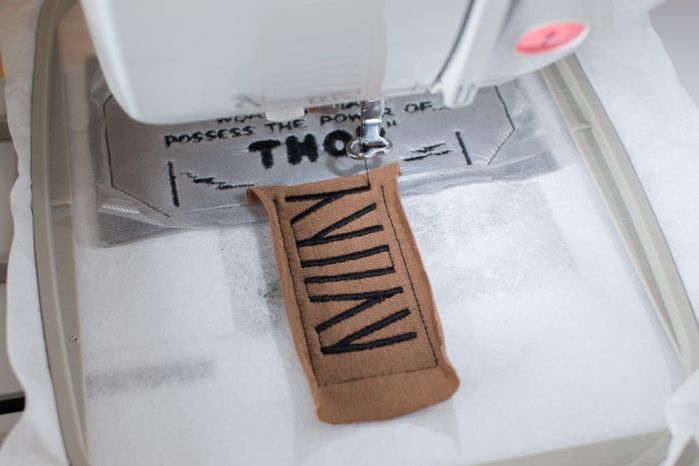 新手妈妈必看：安全Mjölnir毛绒玩具手工制作教程-第29张图片-趣作屋