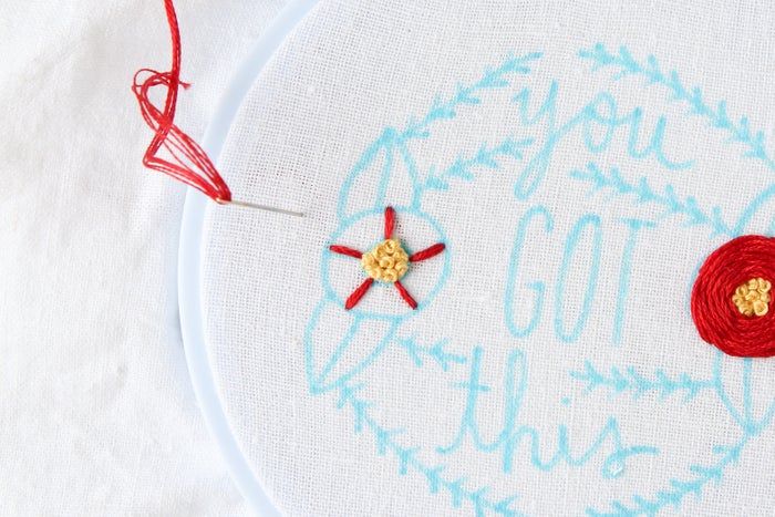 带法式结刺绣花朵制作教程-第7张图片-趣作屋 带法式结刺绣花朵制作教程-第7张图片-趣作屋