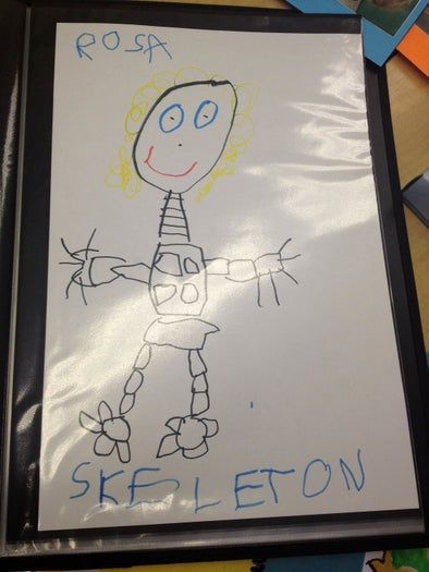 手工制作儿童画作毛绒枕头教程-第11张图片-趣作屋