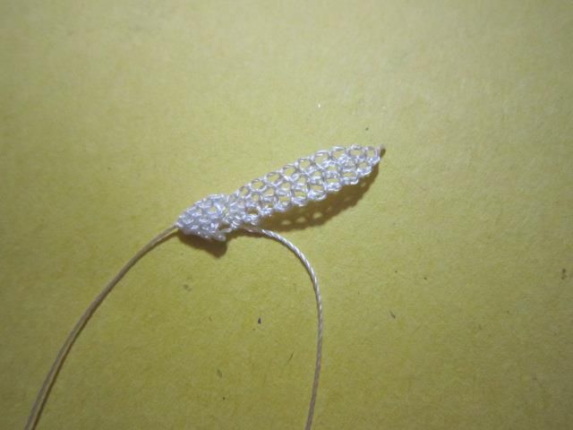 手工针刺花边菊花制作教程-第4张图片-趣作屋