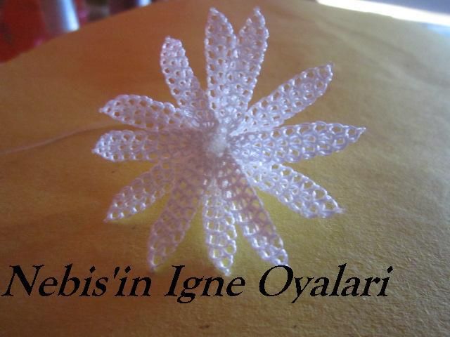 手工针刺花边菊花制作教程-第9张图片-趣作屋