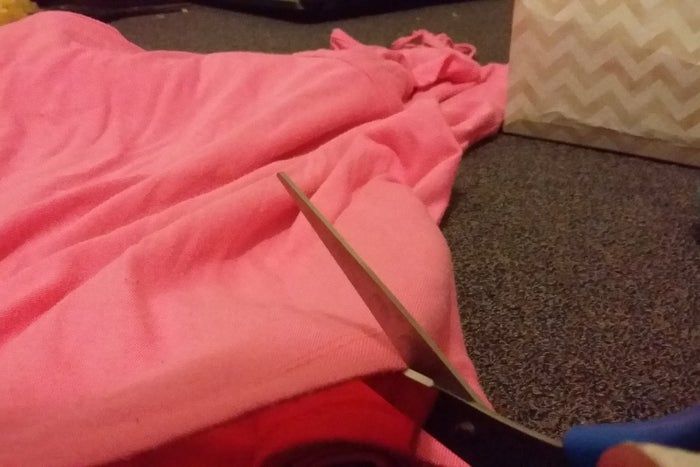 手工缝制小枕头教程：简单10步打造个性靠枕-第3张图片-趣作屋