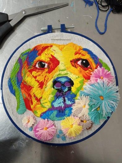 零基础刺绣教程：如何用彩色线制作比格犬肖像-第1张图片-趣作屋