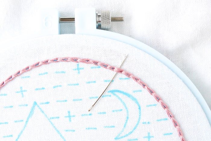 免费山景刺绣针法教程：掌握8种基础刺绣技巧-第20张图片-趣作屋