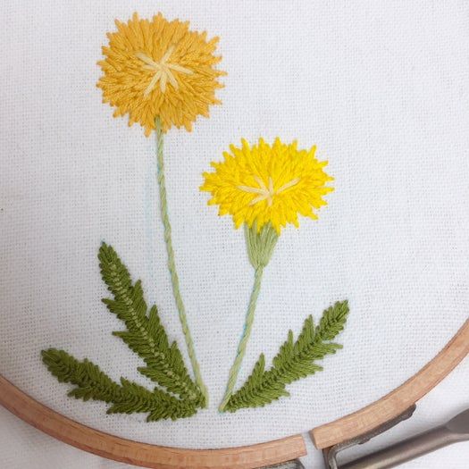 手工刺绣蒲公英花朵教程|初学者也能掌握的刺绣技巧-第2张图片-趣作屋 手工刺绣蒲公英花朵教程|初学者也能掌握的刺绣技巧-第2张图片-趣作屋