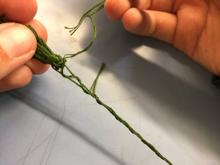 手工刺绣流苏书签制作教程-第20张图片-趣作屋 手工刺绣流苏书签制作教程-第20张图片-趣作屋