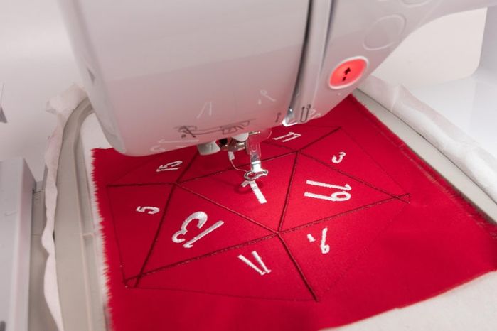 DIY D20骰子造型笔袋教程 - 刺绣机制作指南-第8张图片-趣作屋