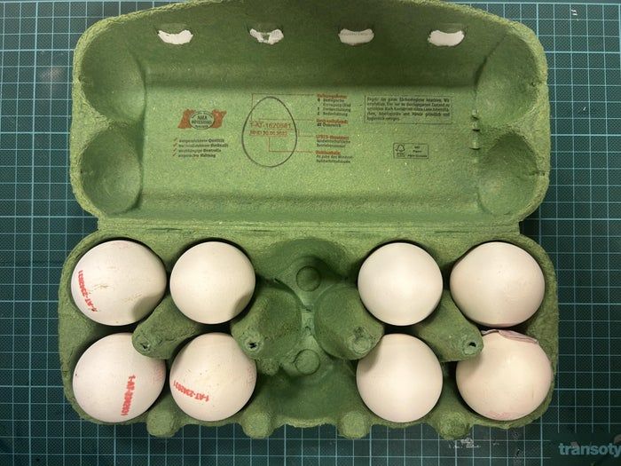 用旧餐巾纸低成本DIY复活节彩蛋,简单又有趣的手工制作教程-第3张图片-趣作屋 用旧餐巾纸低成本DIY复活节彩蛋,简单又有趣的手工制作教程-第3张图片-趣作屋