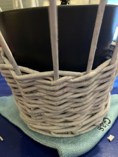 用旧报纸做手工编织篮子教程,简单易学环保又实用-第40张图片-趣作屋 用旧报纸做手工编织篮子教程,简单易学环保又实用-第40张图片-趣作屋