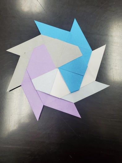 超简单变形手里剑折纸教程,适合全家人一起玩-第19张图片-趣作屋 超简单变形手里剑折纸教程,适合全家人一起玩-第19张图片-趣作屋