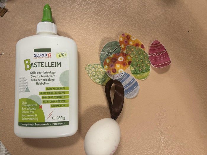 用旧餐巾纸低成本DIY复活节彩蛋,简单又有趣的手工制作教程-第12张图片-趣作屋 用旧餐巾纸低成本DIY复活节彩蛋,简单又有趣的手工制作教程-第12张图片-趣作屋