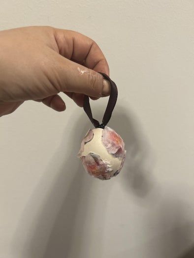 用旧餐巾纸低成本DIY复活节彩蛋,简单又有趣的手工制作教程-第15张图片-趣作屋 用旧餐巾纸低成本DIY复活节彩蛋,简单又有趣的手工制作教程-第15张图片-趣作屋