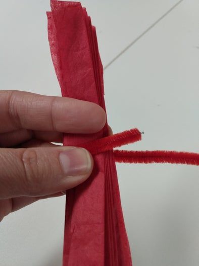 超简单手工纸罂粟花制作教程-第7张图片-趣作屋