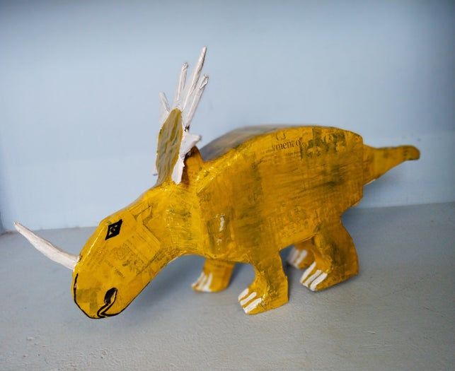 亲子手工DIY:低成本制作三角龙玩具全教程-第1张图片-趣作屋 亲子手工DIY:低成本制作三角龙玩具全教程-第1张图片-趣作屋