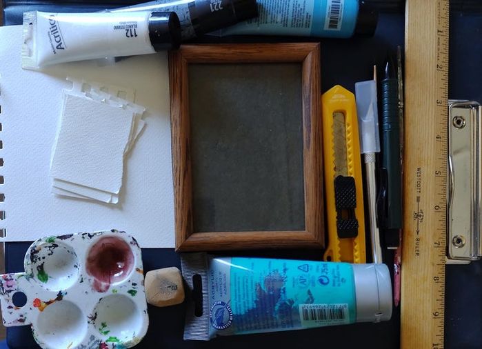 低成本DIY字母装饰板教程,轻松打造个性家居小物-第2张图片-趣作屋 低成本DIY字母装饰板教程,轻松打造个性家居小物-第2张图片-趣作屋