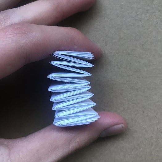 15分钟趣味手工：用纸做漂亮星星装饰教程-第8张图片-趣作屋