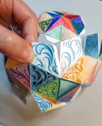 用纸手工制作复活节彩蛋的简单方法-第13张图片-趣作屋