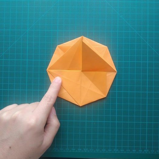 手工折纸教程：用20厘米彩纸折出π符号硬币折纸-第26张图片-趣作屋