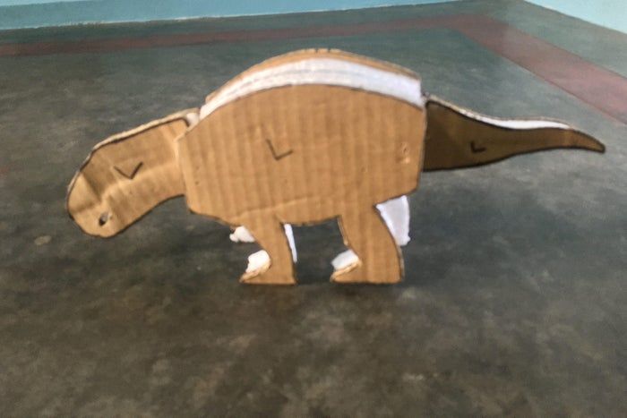 亲子手工DIY:低成本制作三角龙玩具全教程-第22张图片-趣作屋 亲子手工DIY:低成本制作三角龙玩具全教程-第22张图片-趣作屋