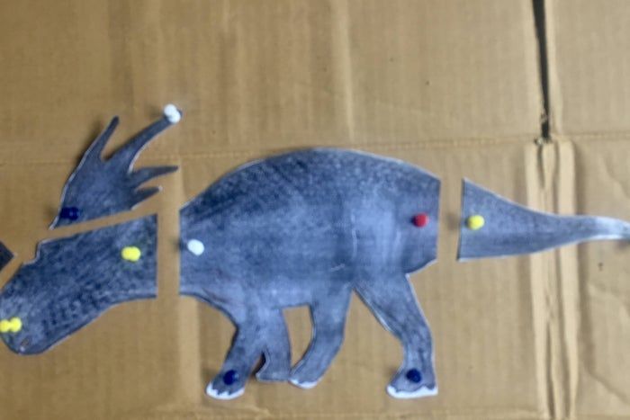 亲子手工DIY:低成本制作三角龙玩具全教程-第6张图片-趣作屋 亲子手工DIY:低成本制作三角龙玩具全教程-第6张图片-趣作屋