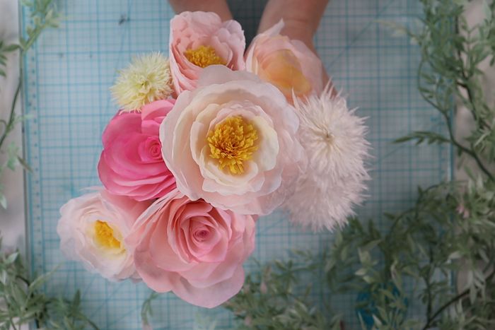 超详细手工纸花制作教程,低成本打造婚礼纪念花束-第17张图片-趣作屋 超详细手工纸花制作教程,低成本打造婚礼纪念花束-第17张图片-趣作屋