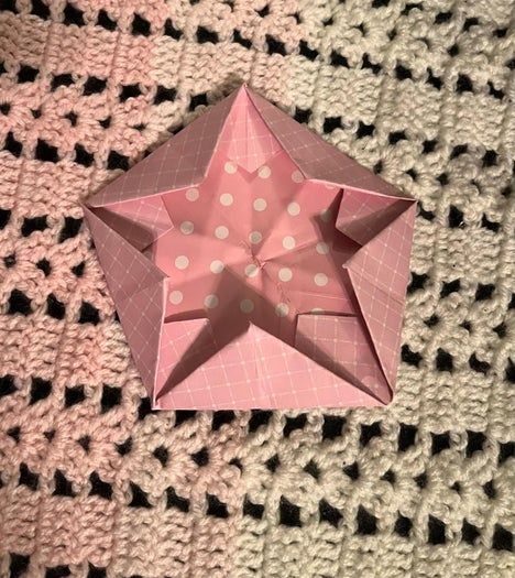 高效折纸星星教程:许愿好运的简单手工制作方法-第41张图片-趣作屋 高效折纸星星教程:许愿好运的简单手工制作方法-第41张图片-趣作屋