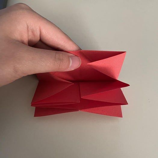 手工折纸玫瑰花教程，简单易学还能永久保存-第14张图片-趣作屋