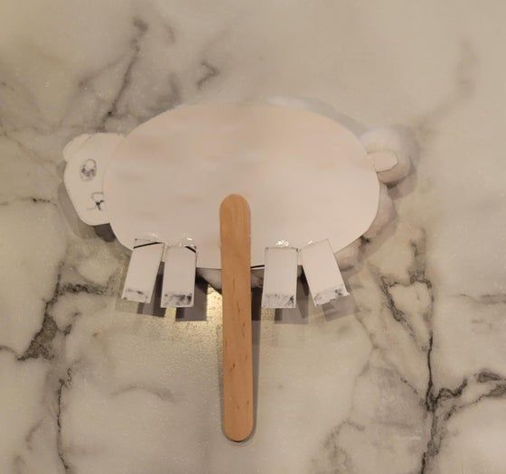 简单手工制作羊毛小羊手偶，适合节日DIY-第11张图片-趣作屋