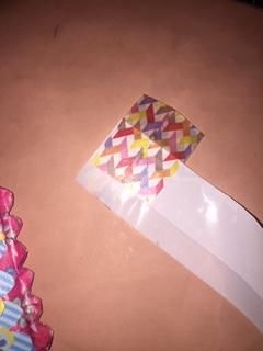 亲子手工DIY:用纸筒轻松制作彩色鲤鱼旗-第14张图片-趣作屋 亲子手工DIY:用纸筒轻松制作彩色鲤鱼旗-第14张图片-趣作屋