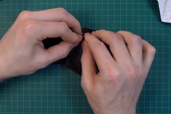 超简单折纸蝙蝠教程,万圣节装饰轻松做-第20张图片-趣作屋 超简单折纸蝙蝠教程,万圣节装饰轻松做-第20张图片-趣作屋