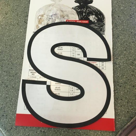 用旧报纸杂志DIY彩色字母手工教程-第6张图片-趣作屋 用旧报纸杂志DIY彩色字母手工教程-第6张图片-趣作屋