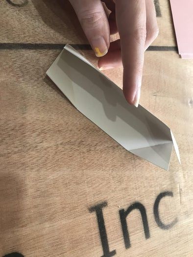 零基础也能轻松折出莲花折纸变体，附详细步骤与创意装饰-第6张图片-趣作屋